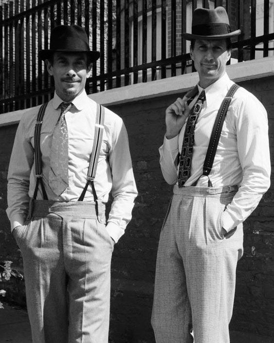 20s Suspenders Credits: www.vintage-retro.com/what-did-fashion-men-wear-in-the-1920s