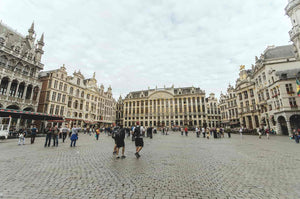 Fashion in Brussels Grand Place, Europe's capital and Europe's new center of fashion?